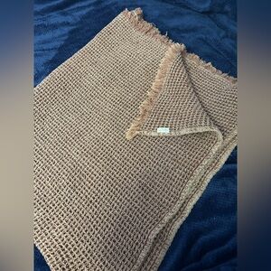 Indaba Cozy Woven Blanket ✨